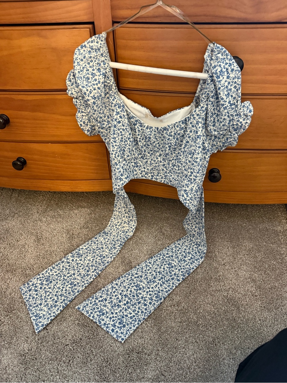 Altar'd State White and Blue Floral Puff-Sleeve Crop Top - Picture 6 of 6